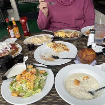 Kickback Jack's - Strawberry pancakes, biscuits and gravy, eggs benny, hash browns, cornbread muffin, cream of chicken and rice, side salad. - American Near Me - Rancho Cucamonga, California