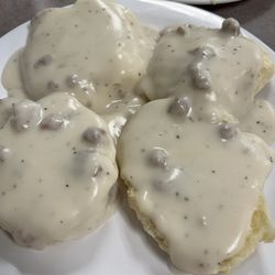 Main Street Cafe & Bakery - Biscuits and Gravy