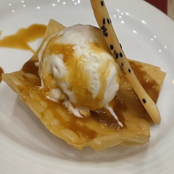SAKKE - Coconut ice cream - Sushi Bars Near Me - La Paz, BCS