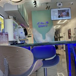 New U Natural Beauty - Lobby