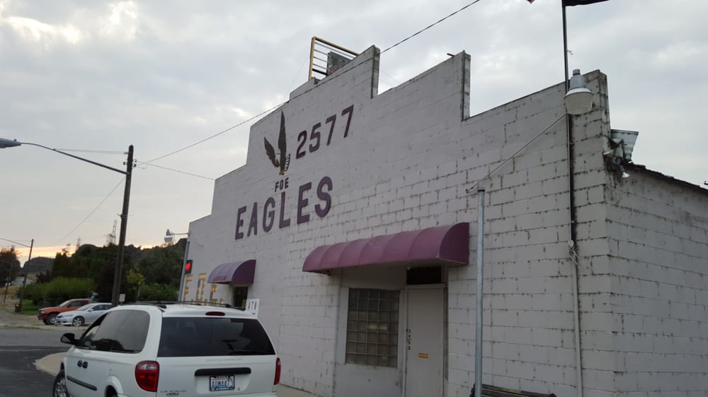 EAGLE’S LODGE Updated August 2024 122 B St, Grand Coulee