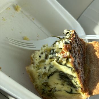 Quail and Condor - Spinach, onion, Gruyère quiche - Coffee & Tea Near Me - Healdsburg, California Quail and Condor - Spinach, onion, Gruyère quiche - Coffee & Tea Near Me - Healdsburg, California