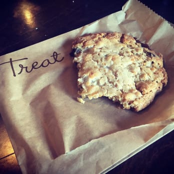 Treat - Cereal Killer Cookie is the bestttt - Desserts Near Me - Vancouver, Washington