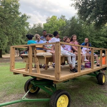 Sweetwater Ranch Campground & Riding Stables - Horseback Riding Near Me - Loranger, Louisiana