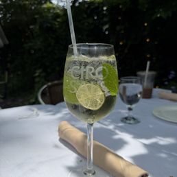 Hugo Spritz Hugo Spritz
