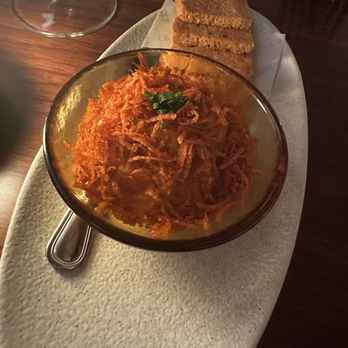 Gui Steakhouse - Salmon tartare appetizer - Steakhouses Near Me - New York, New York