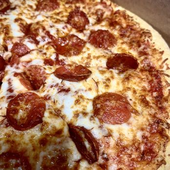Mamma Ramona's Pizzeria - Long Beach - A picture perfect pizza - Pizza Near Me - Long Beach, California Mamma Ramona's Pizzeria - Long Beach - A picture perfect pizza - Pizza Near Me - Long Beach, California