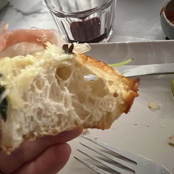Moonrise Pizza - Look at those air pockets! - Wine Bars Near Me - Amador City, California