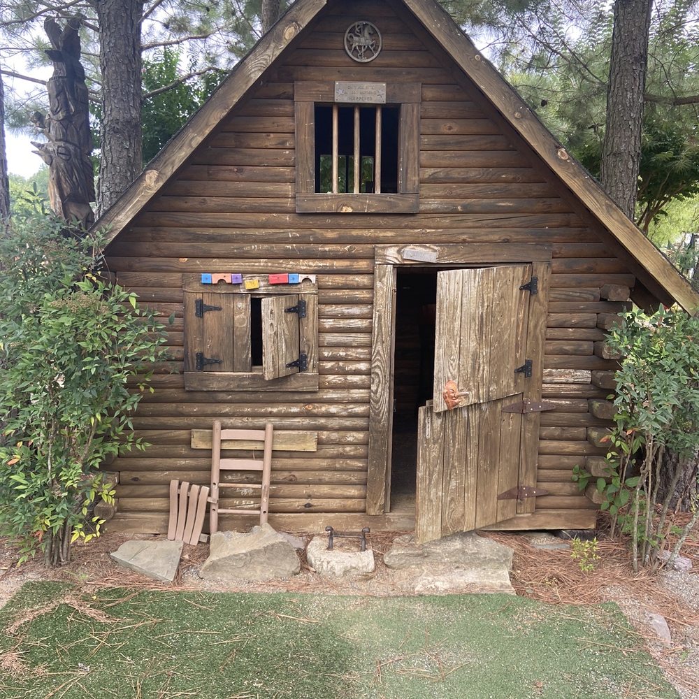 Sneads Farm - Fruits & Veggies Near Me - Fredericksburg, Virginia
