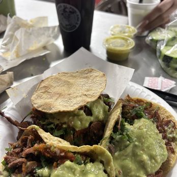 Taqueria El Poblano Estilo Tijuana - Mexican Near Me - Compton, California