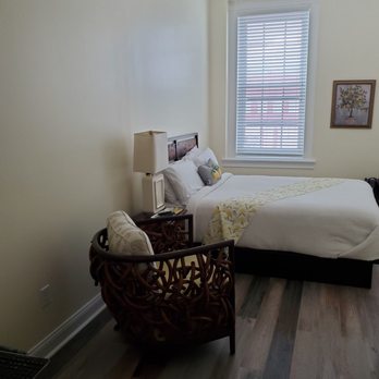 Mallard Arms Inn - Hotels Near Me - Jesup, Georgia Mallard Arms Inn - Hotels Near Me - Jesup, Georgia