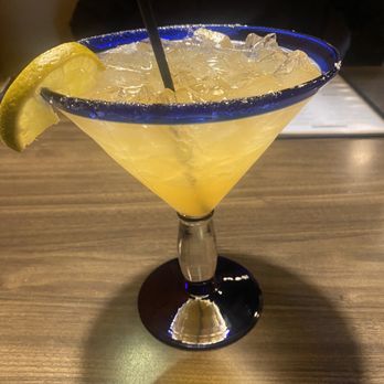 Harbor House - Jumbo margarita (24 oz) - Seafood Near Me - Detroit, Michigan