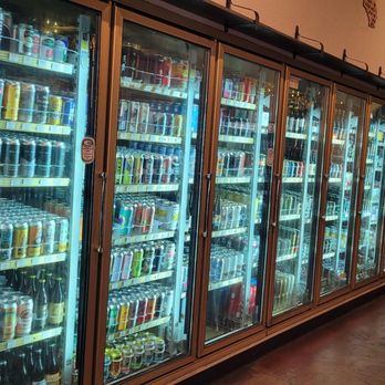 Elizabeth Station - Alllllll the beer. - Beer Bar Near Me - Bellingham, Washington