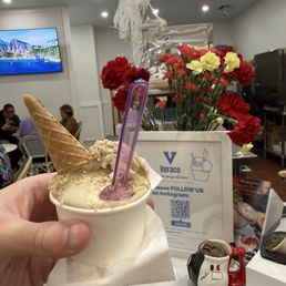 Tiramisu ice cream