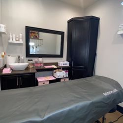 Elle Esthetics