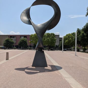 Tetra Sculpture - Tetra by Charles O. Perry, Louisville - Public Art Near Me - Louisville, Kentucky Tetra Sculpture - Tetra by Charles O. Perry, Louisville - Public Art Near Me - Louisville, Kentucky