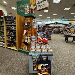 Barnes & Noble Booksellers