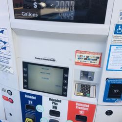 $4.49 cash price for regular gas on 5/30/2024