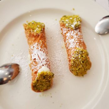 il Canale - Canoli - Italian Near Me - Washington, DC, District of Columbia