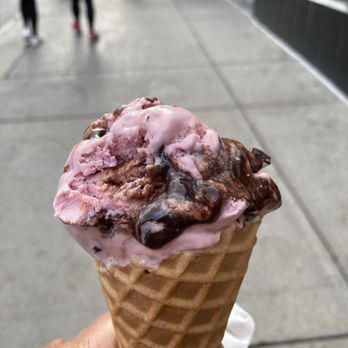 COWS - Dark cherry double chocolate - Ice Cream & Frozen Yogurt Near Me - Quebec City, Quebec