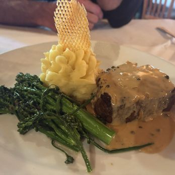 Collage Restaurant - New American Near Me - St Augustine, Florida