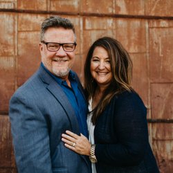 Lake Country Church - Pastor Scott and Renee Crenshaw lead out here at Lake Country Church.