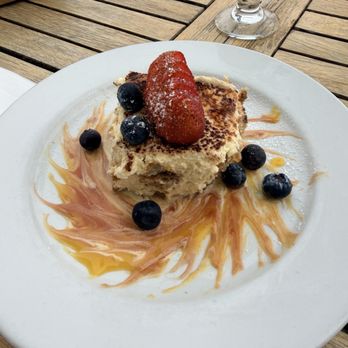 The Shoals Restaurant - Vanilla Creme Brulee With Brown Sugar Crust!! - Seafood Near Me - Mussel Shoals, California The Shoals Restaurant - Vanilla Creme Brulee With Brown Sugar Crust!! - Seafood Near Me - Mussel Shoals, California