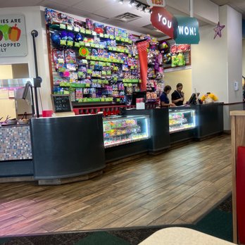 Chuck E. Cheese - Pizza Near Me - Victorville, California