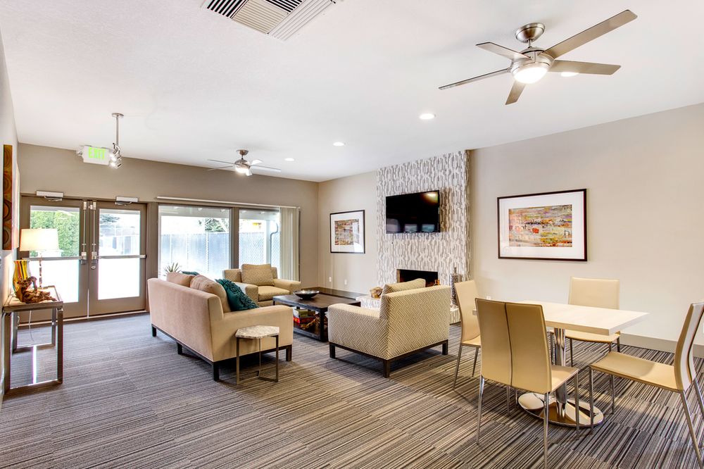 PARKLANE APARTMENTS Updated October 2024 10223 NE Notchlog Dr