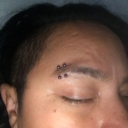 Mystical Body - Double eyebrow piercing