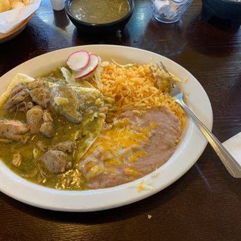 Alfredo's - Huevos Rancheros with Salsa verde - Mexican Near Me - Lomita, California Alfredo's - Huevos Rancheros with Salsa verde - Mexican Near Me - Lomita, California
