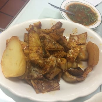 Anticucheria Peruana - Combinado pancita y rachi with rocoto sauce super delicious - Latin American Near Me - Norwalk, California