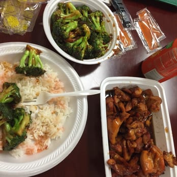 China King - bourbon chicken broccoli with brown sauce extra spicy - Chinese Near Me - Orlando, Florida