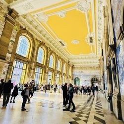 Estação de São Bento - Stunning train station with 20,000 painted Azulejos tiles.