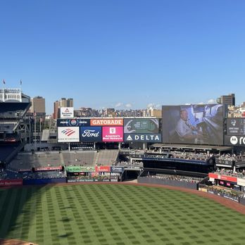 Yankee Stadium - Stadiums & Arenas Near Me - Bronx, New York
