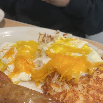 Hunny's Cafe - Eggs over easy - American Near Me - Lake Elsinore, California Hunny's Cafe - Eggs over easy - American Near Me - Lake Elsinore, California