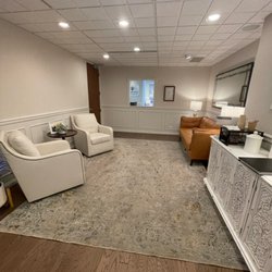 Smith Cosmetic Surgery - Office Waiting Room