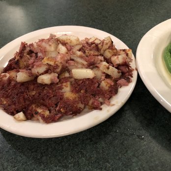 Metro Diner - Corned Beef Hash - American Near Me - Charlotte, North Carolina Metro Diner - Corned Beef Hash - American Near Me - Charlotte, North Carolina