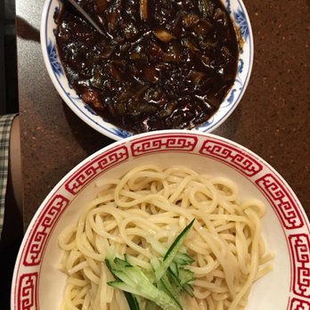 Dowon Chinese Restaurant - jajangmyeon ~ you're gonna want ALL the sauce!! - Chinese Near Me - Honolulu, Hawaii