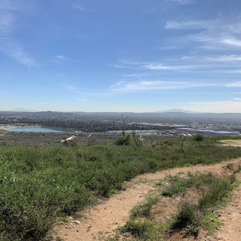 Mt. Bliss - Viewpoint - Hiking Near Me - Duarte, California