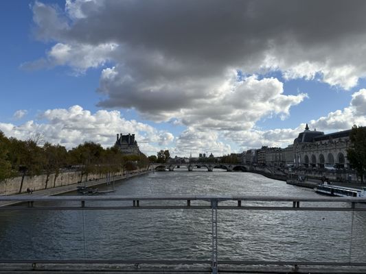 Tuileries Garden by null