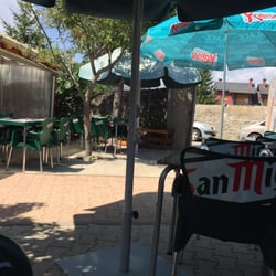 Segre - Terraza muy grande. Esto es la mitad