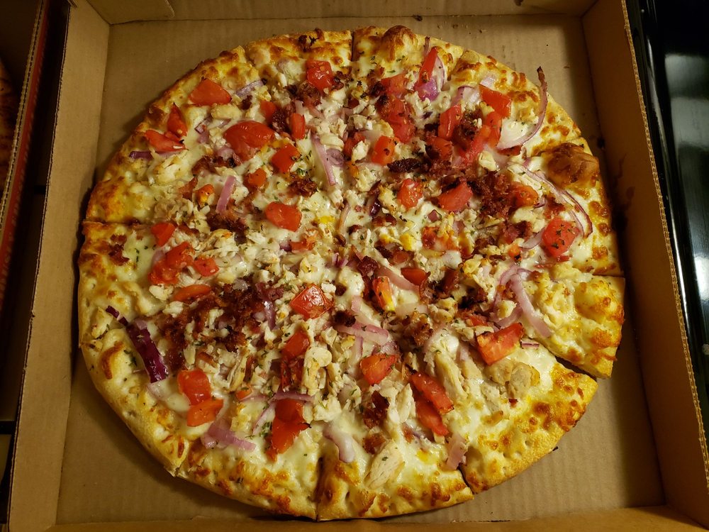 STRAW HAT PIZZA 73 Photos & 135 Reviews Pizza 1295 Horizon Dr