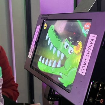 Chi Chi - Tablet to order and play games - Korean Near Me - Los Angeles, California