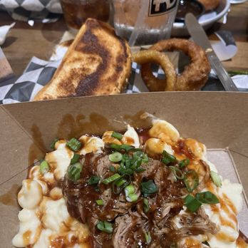RJ Cinema Distillery & Taproom - White Cheddar Mac & Cheese with pulled pork - Cinema Near Me - Cincinnati, Ohio RJ Cinema Distillery & Taproom - White Cheddar Mac & Cheese with pulled pork - Cinema Near Me - Cincinnati, Ohio