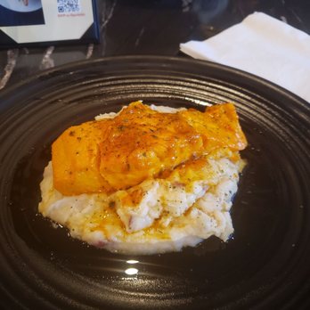 CheSa’s Bistro & Bar - Crispy salmon and garlic mashed potatoes - Gluten-Free Near Me - Chicago, Illinois CheSa’s Bistro & Bar - Crispy salmon and garlic mashed potatoes - Gluten-Free Near Me - Chicago, Illinois