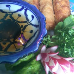 Dai Lan - Nems et leur sauce aigre-douce