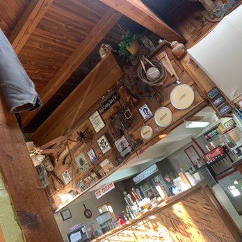 Round Up Pizza - Pizza Near Me - Cambria, California Round Up Pizza - Pizza Near Me - Cambria, California