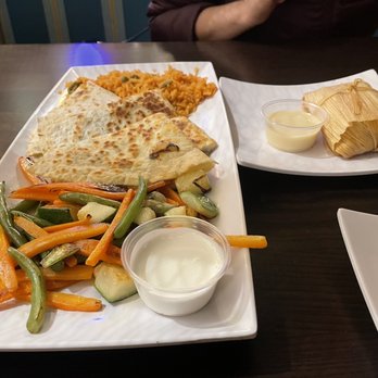 Maya Cuisine - Tamales on the right - Mexican Near Me - Minneapolis, Minnesota Maya Cuisine - Tamales on the right - Mexican Near Me - Minneapolis, Minnesota