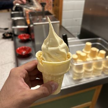 Sweet Tomatoes - ice cream - Buffets Near Me - Tucson, Arizona